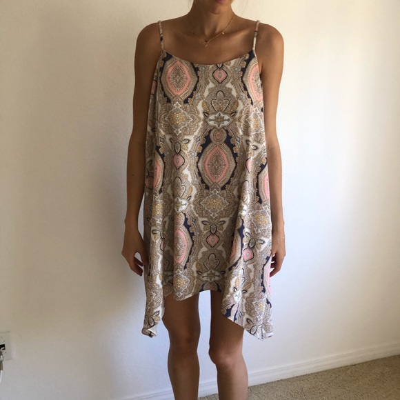 BCBG dress - Picture 3 of 5